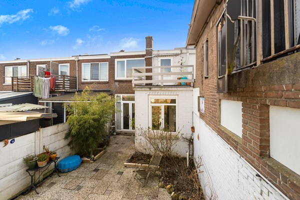 Medium property photo - Bilderdijkstraat 29, 3314 RB Dordrecht